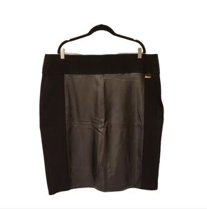 Calvin Klein Gorgeous Plus Size Faux Leather Skirt Size 2X